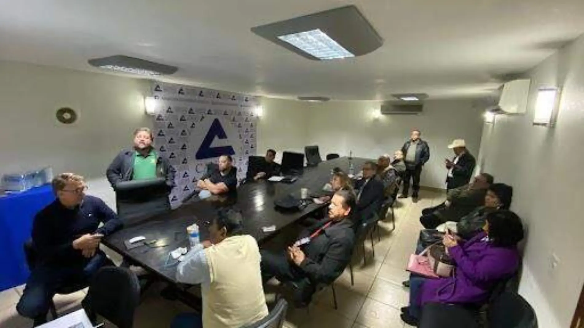 En las instalaciones de la Canaco, les expusieron los proyectos a los ejidatarios